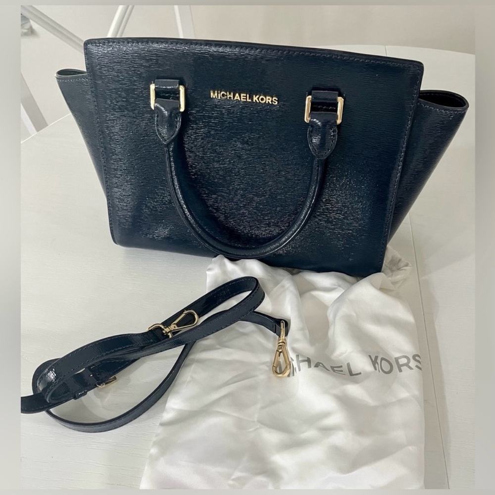 Michael Kors Gorgeous Navy Leather Tote Bag  with Gold Accents
